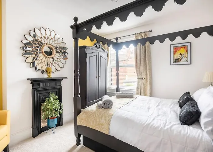 Beautiful Spacious Beach Home Newly Renovated