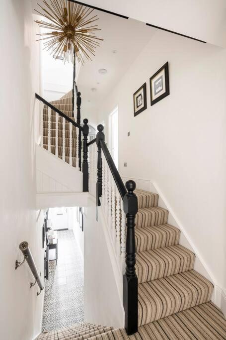 Beautiful Spacious Newly Renovated Holiday home