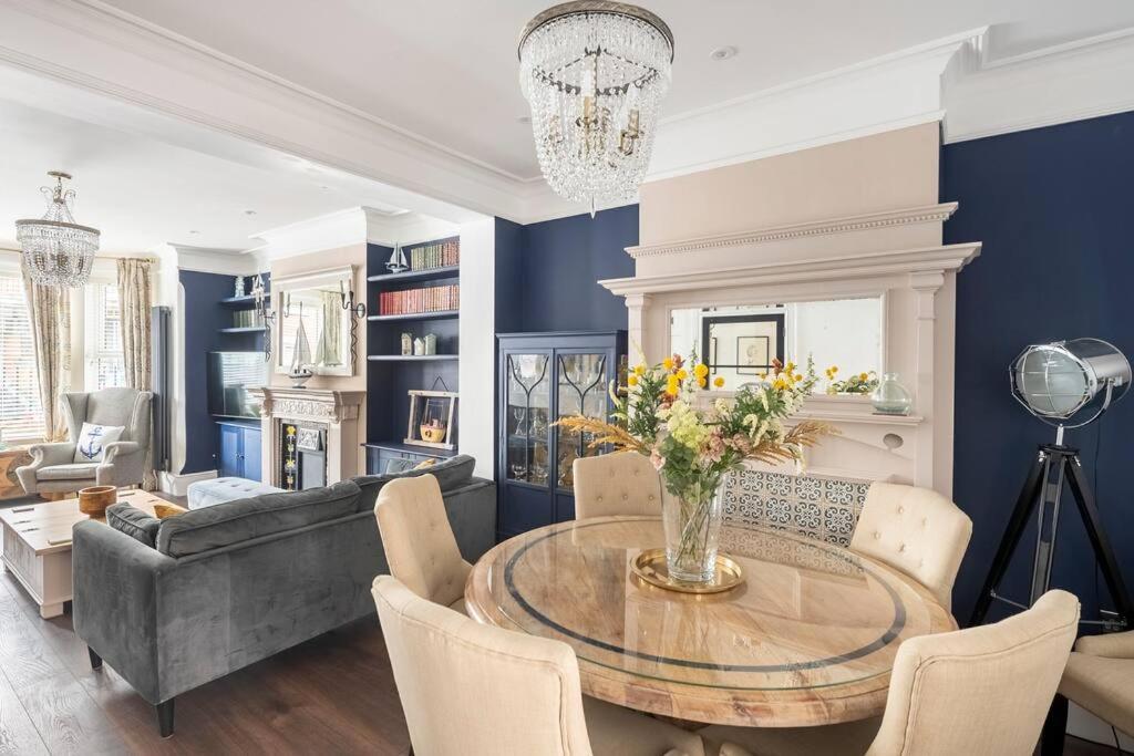 Beautiful Spacious Newly Renovated Felixstowe