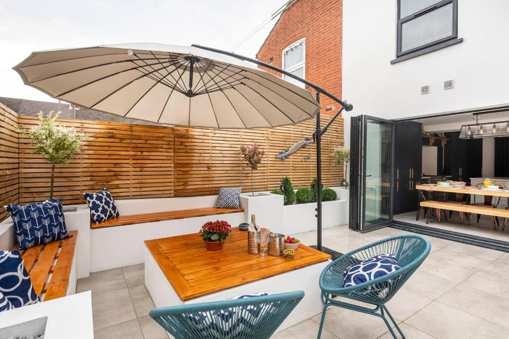 Beautiful Spacious Newly Renovated Holiday home *